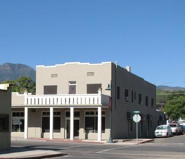 Cottonwood Hotel historic extended stay studio apartment suites Main Street kitchenettes near Sedona Jerome Clarkdale Verde Valley river Arizona vacation rental short term housing week rates availability image